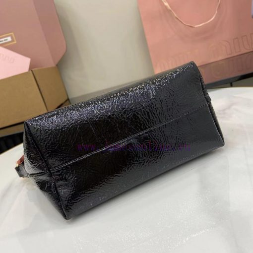 MiuMiu Bags The New Oil Wax Patent Leather Lunch Box Bag Comes With A Unique Ice Cracking Texture The Iconi s0s9rpbg - Image 5