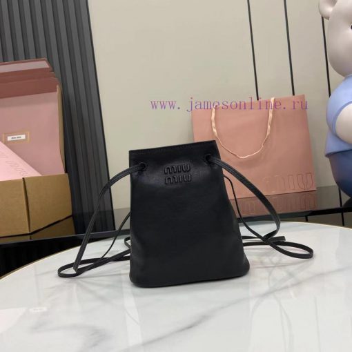 MiuMiu Bags The New Mini Water Bucket Bag "comes With A Complete Set Of Original Packaging". It Is Made Of 3hqxp2ot