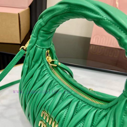 MiuMiu Bags The New MiuWander Handbag Comes With A Complete Set Of Original Packaging. It Features The Icon a9foqdwd - Image 7