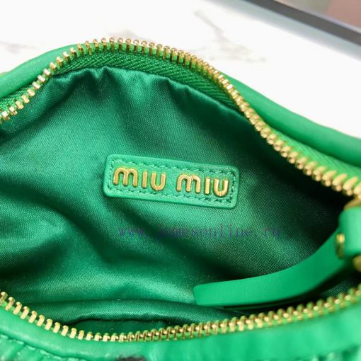 MiuMiu Bags The New MiuWander Handbag Comes With A Complete Set Of Original Packaging. It Features The Icon a9foqdwd - Image 10