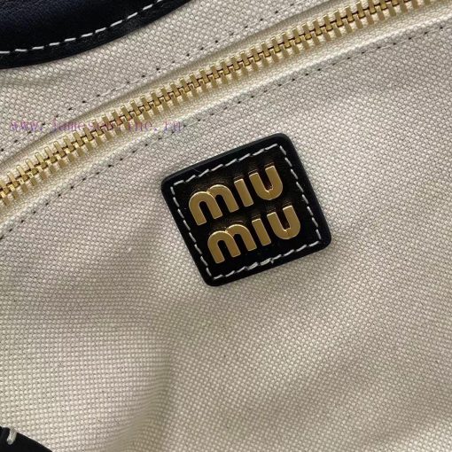 MiuMiu Bags The Key Words Of This New IVY Handbag Are Its Simple Lines Urban Style And Superior Leather. It ju7vpnjl - Image 10