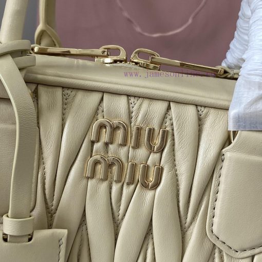 MiuMiu Bags New Arcadia Matelasse Sheep Leather Medium 27cm Bowling Handbag/Crossbody Bag~Calendula Sheepsk 3f6c3tys - Image 13