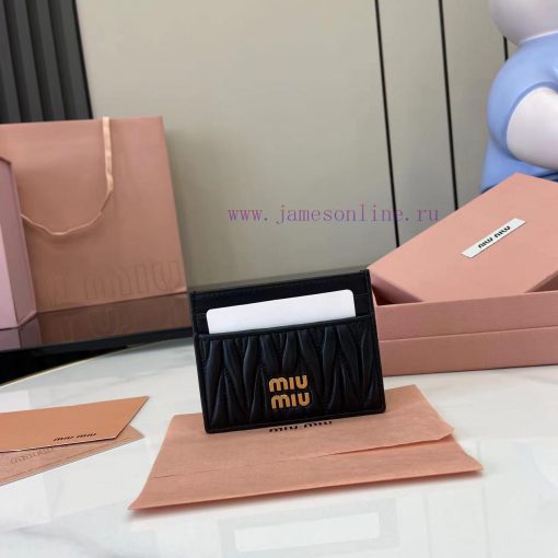 MiuMiu Bags Miu Miu's Latest Series Of Card Bags Comes With A Complete Set Of Original Packaging. They Are qdpactev