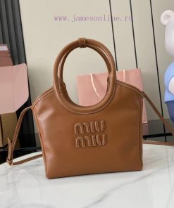 MiuMiu Bags The Key Words Of This New IVY Handbag Are Its Simple Lines Urban Style And Superior Leather. It roagrweh
