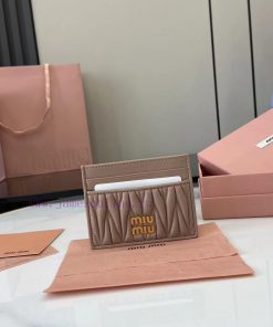 MiuMiu Bags Miu Miu's Latest Series Of Card Bags Comes With A Complete Set Of Original Packaging. They Are aai65dvh