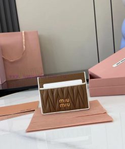 MiuMiu Bags Miu Miu's Latest Series Of Card Bags Comes With A Complete Set Of Original Packaging. They Are hlmarnhb