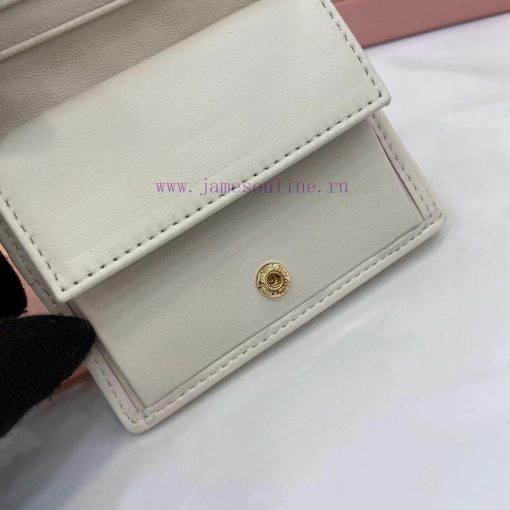MiuMiu Bags Equipped With A Complete Set Of Original Packaging The New Pocket Wallet Is Made Of Imported To z048fpio - Image 11