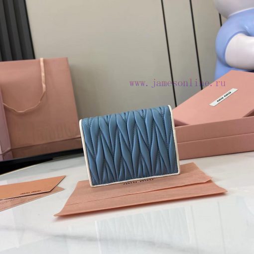 MiuMiu Bags Equipped With A Complete Set Of Original Packaging The New Pocket Wallet Is Made Of Imported To z5jt4yk1 - Image 4