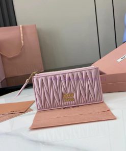 MiuMiu Bags The Latest Pocket Wallet Card Bag Comes With A Complete Set Of Original Packaging Featuring Top oxxauys9