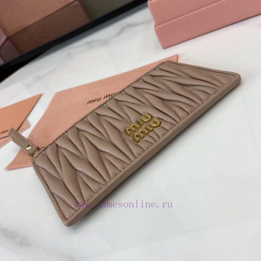 MiuMiu Bags The Latest Pocket Wallet Card Bag Comes With A Complete Set Of Original Packaging Featuring Top ue8s8h0i - Image 5