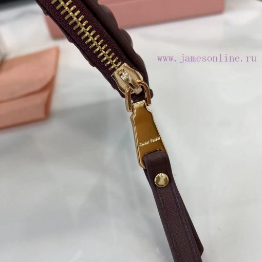 MiuMiu Bags The Latest Pocket Wallet Card Bag Comes With A Complete Set Of Original Packaging Featuring Top qbdmaa5d - Image 11