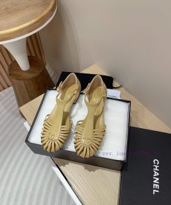 -24Fw New Chanel Roman Flat SandalsCute Enough To Explode Rich Heiress Instantly Looks Retro Sw btak1568