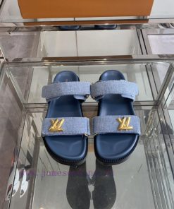 Top LV 2024 Spring/Summer New Collection Focuses On Beach Sandals And Hard Goods With A Strong 5an49523
