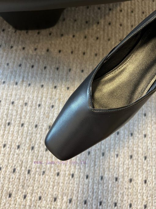 Toteme 24/Minimalist Square Head Single ShoeThe Minimalist Style Resembling The Row Has Attract 9nvcw14f - Image 10