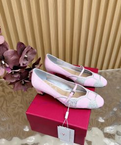 2025 Fashion Show Style | Valentino Coarse Heel Mary Jane Single Shoes With Beautiful Texture | mrw0n3gm