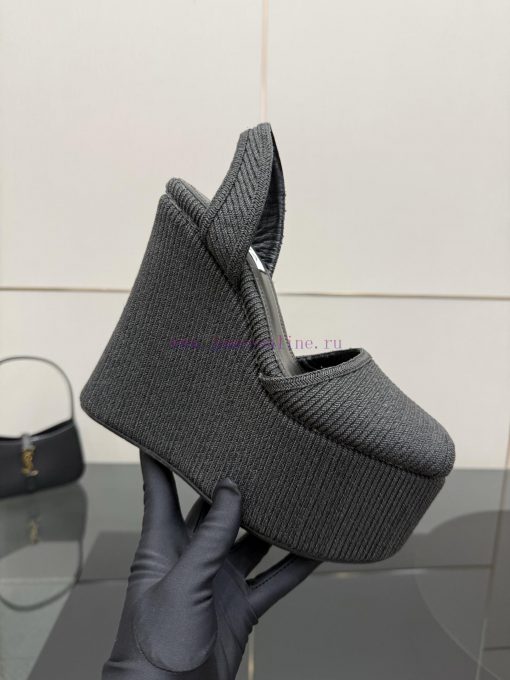 Hot Selling Product Xiaohongshu ◼ AlAIA ◼ Thick Soled Sandals Series LaunchedCountless Renowned tbnguk89 - Image 9