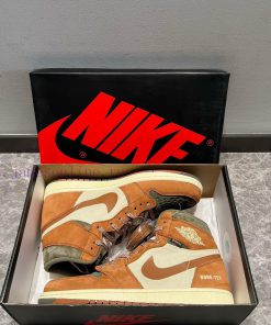 The Jordan Air Jordan 1 Element Gore Tex "Sky J Purple" High Top Green Brown Color Scheme Uses 7m7f7rjq