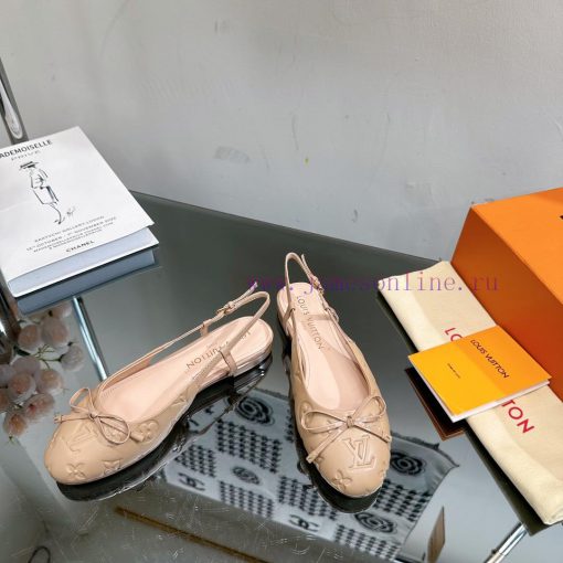 Top LV Ballet Flat Sandals—————————This Popi Flat Ballet Shoe Combines Soft Sheepskin And Sacch wd4ew6ac - Image 6