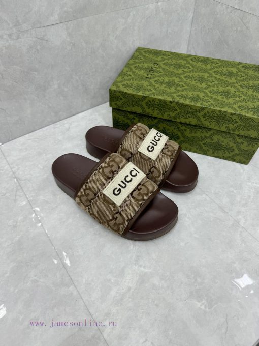 P Unisex GG Gucci SlippersThis Slipper Is Made Of GG Gucci Polyester Fiber And Features A Gucci 3kmau3tt - Image 3