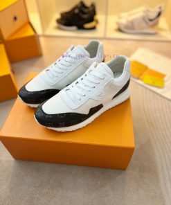 Louis Vuitton Draws On The Design Essence Of Classic Running Shoes 🧸🧸🧸 Create Iconic Run Away S viwey872