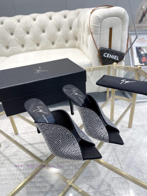 GZ | 𝟐𝟎𝟐 4/𝐒𝐒𝐧𝐞𝐰Genuine Leather Outsole 300 Imitation Genuine Leather OutsoleGiuseppe Zanotti G k4roqvpy