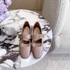 Valentino's New Mary Jane Flats Classic V-button Element Make People Stand Out It's Really Swee 2r22oxxi