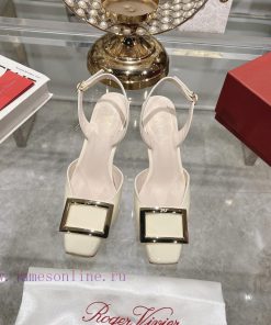Roger Vivier's New Spring 2024 Patent Leather Hollow SandalsShe Can Only Be Met But Not Sought g9qdzx8v