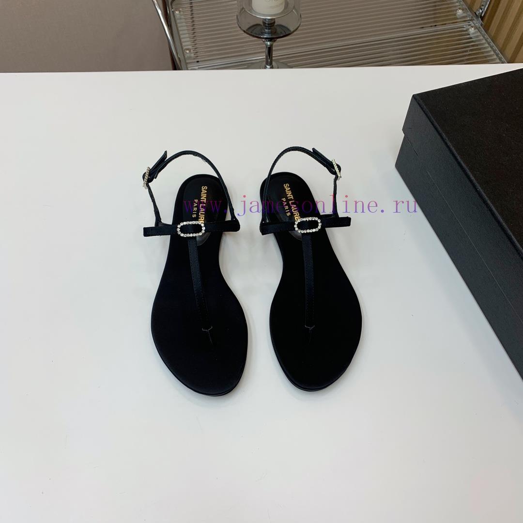 Saint Laurent Silk Diamond Buckle Flat Sandals Have A Unique And Eye-catching Design Including cshh4ilb