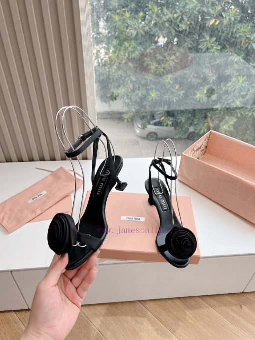 Miu Miu 24 Spring/Summer Rose High Heels Are Really StunningAt First Glance Miumi *'s High Heel 5p2qp853 - Image 6