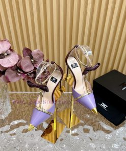 A Light Luxury Brand Elisabetta FranchiElisabetta Franchi's Stunning High-heeled Fashion Runway n0te290r