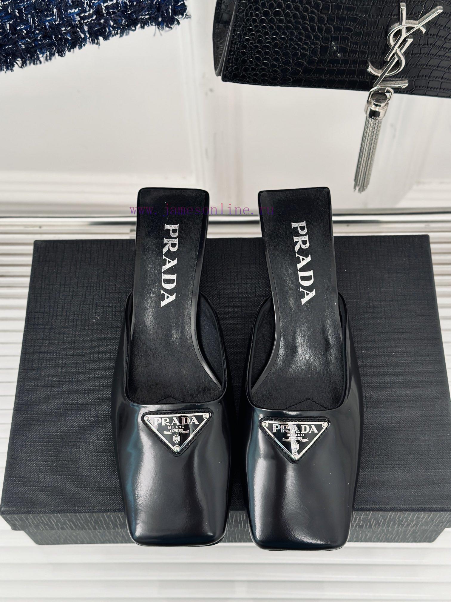 PRADA/PRADA Classic Spring/SummerTriangle Logo SlippersThe Simple Design Is Probably Its Most A f7kmteid - Image 5