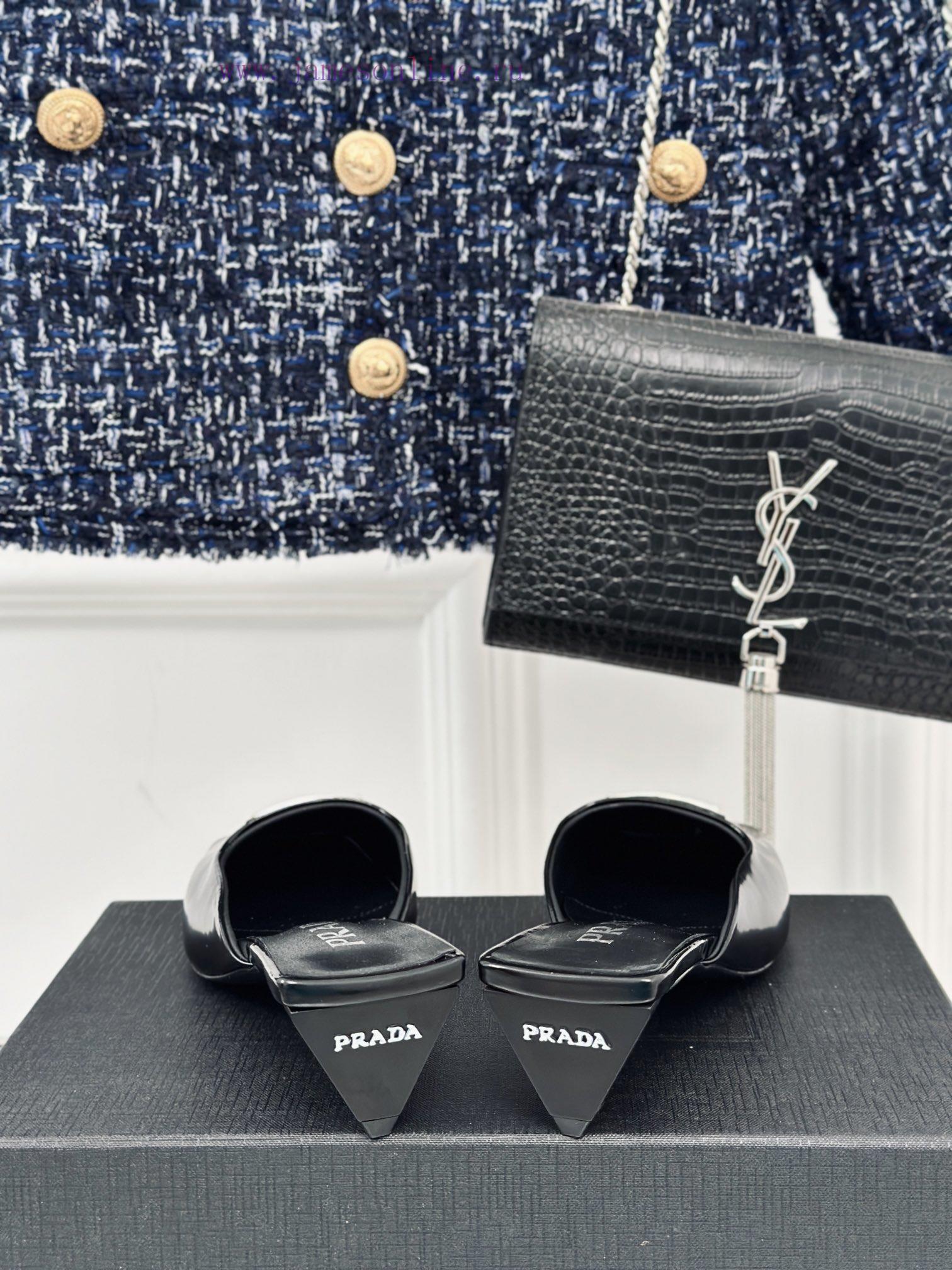 PRADA/PRADA Classic Spring/SummerTriangle Logo SlippersThe Simple Design Is Probably Its Most A f7kmteid - Image 7