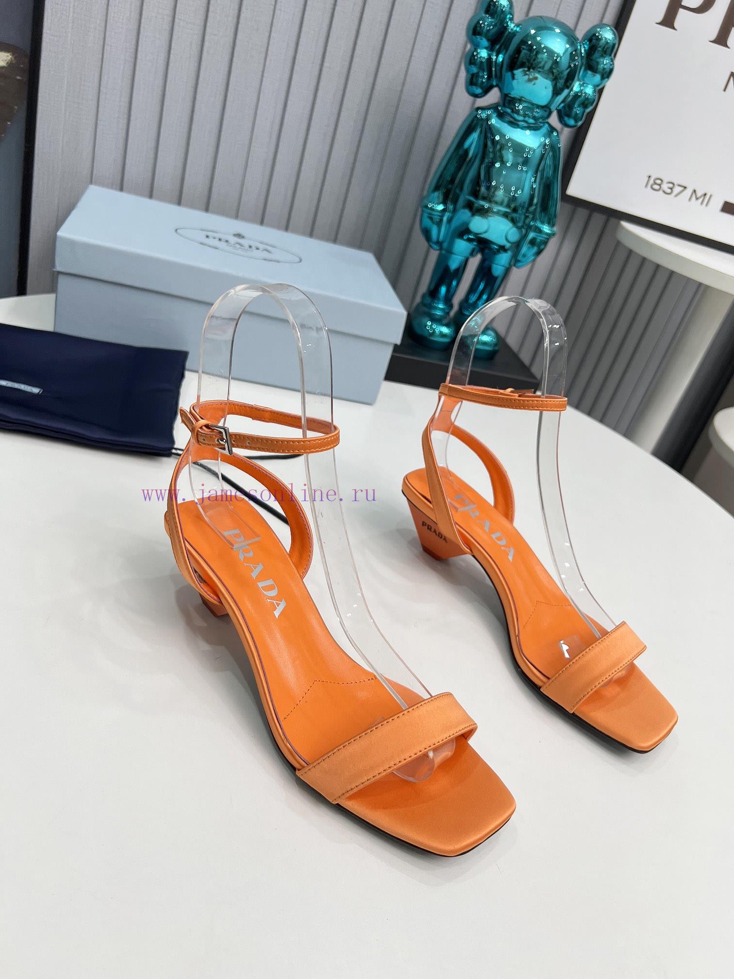 2024 SSS Launches Prada's Latest Collection Of Long And Short Boots Sandals Single Shoes Slim H dpskgod2