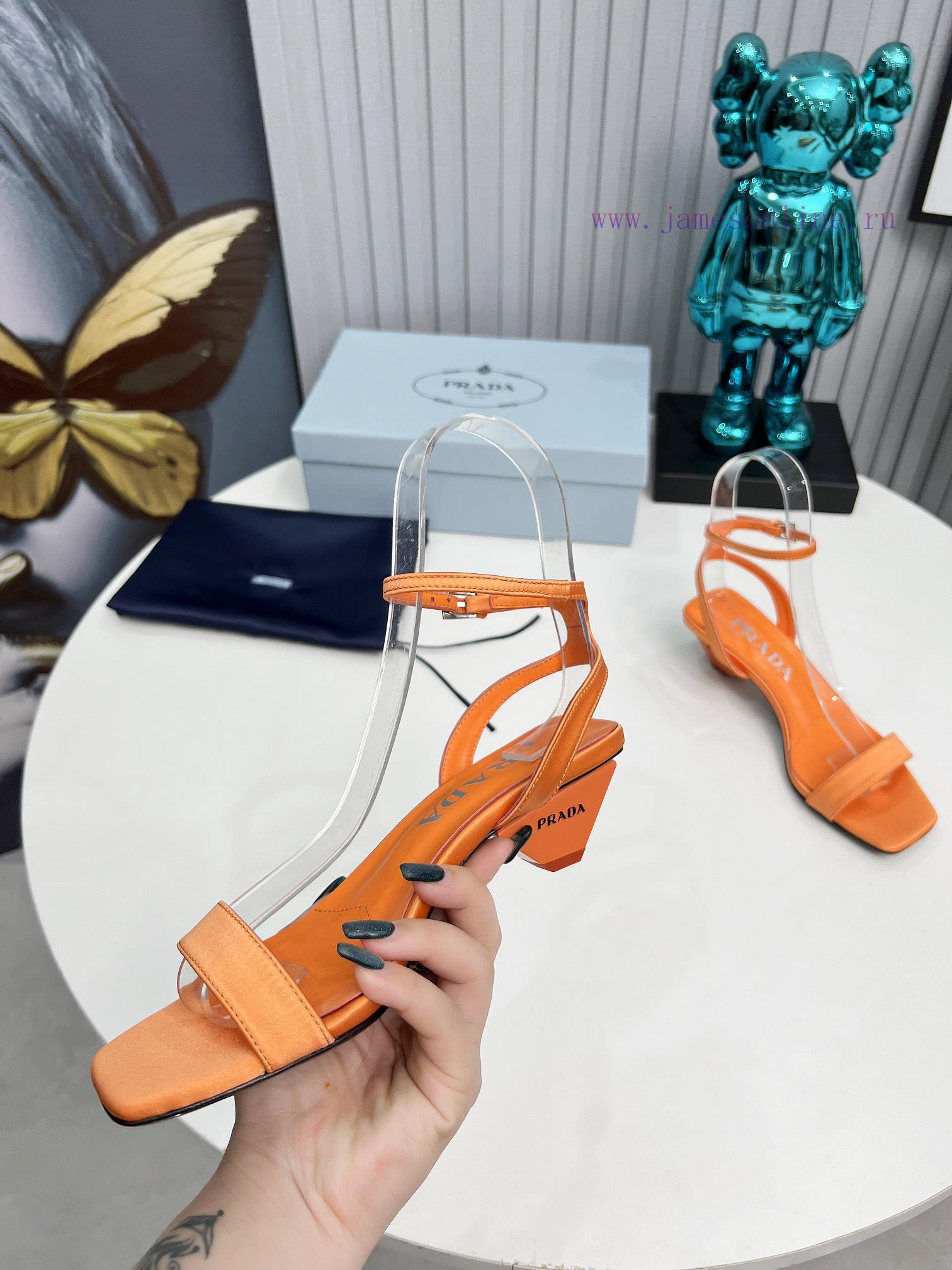 2024 SSS Launches Prada's Latest Collection Of Long And Short Boots Sandals Single Shoes Slim H dpskgod2 - Image 8