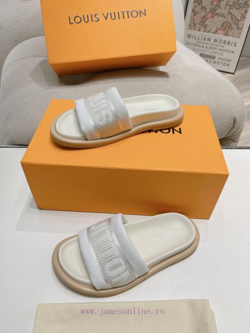 LV Couple's Flagship Slipper Hard Goods Are Newly ReleasedA High-end Purchasing Product With A s6nsrhqg - Image 7