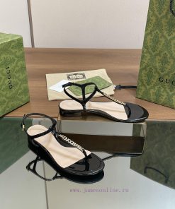 The Latest Summer 2024 Herringbone Sandals GUcc 𝐢 Letter Buckle Gold Logo Chain Clip Toe Sandal t2y3lv4u