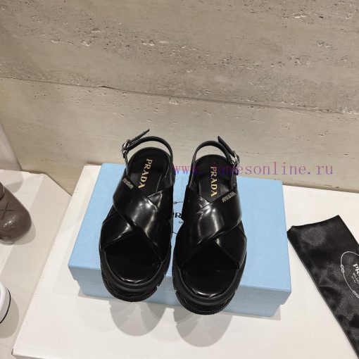 Top TierPrada Pujia 〰️ 2024 New Cross Belt Embossed Thick Bottom Sandals. This Rubber Sandal Co 0xt6eilg - Image 2