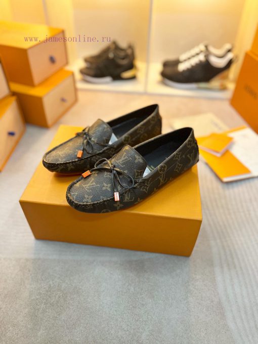 𝓛𝓸𝓾𝓲𝓼 𝓥𝓾𝓲𝓽𝓽𝓸𝓷𝙇𝙤𝙪𝙞𝙨𝙑𝙪𝙞𝙩𝙩𝙤𝙣 Louis Vuitton 2024 Classic 𝓛𝓿𝓣𝓻𝓪𝓲𝓷𝓮𝓻 Sports Series ¯LV. Driver Mokasi i29fxs0n - Image 2
