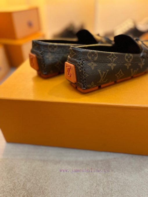 𝓛𝓸𝓾𝓲𝓼 𝓥𝓾𝓲𝓽𝓽𝓸𝓷𝙇𝙤𝙪𝙞𝙨𝙑𝙪𝙞𝙩𝙩𝙤𝙣 Louis Vuitton 2024 Classic 𝓛𝓿𝓣𝓻𝓪𝓲𝓷𝓮𝓻 Sports Series ¯LV. Driver Mokasi i29fxs0n - Image 9