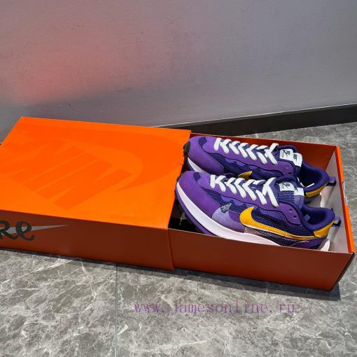 Sacai X Nike VaporWaffle Three Party Joint Mesh Purple Gold ️ The Upper Is Made Of Delicate Sue av4g2s80 - Image 5