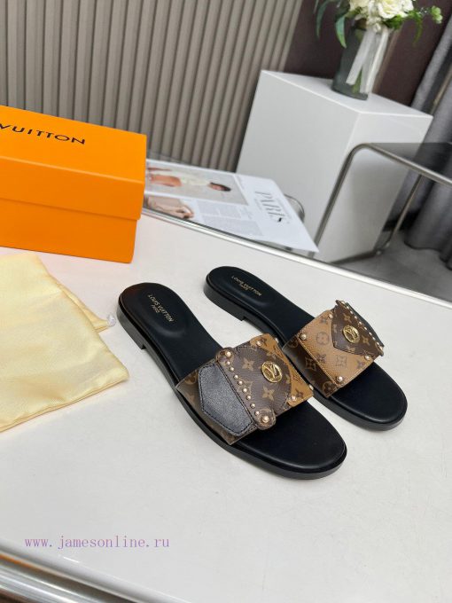 Louis Vuitton 2024 Spring/Summer This LV Frame Flat Bottomed Cool Mop Is Made Of Louis Vuitton m1tariz2 - Image 3