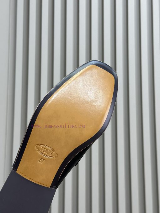 Tods Coins Behind Empty ShoesThe Perfect Gold Coin Decoration Is Very UniqueUpper Made Of Calf 6f2793mu - Image 7