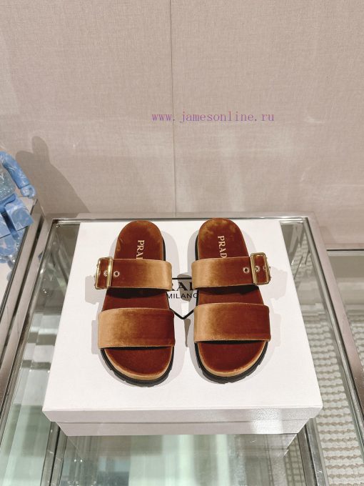 -24Ss New Prada Double Strap Velvet SlippersThis Sandal Features A Mixed Design That Cleverly B zjoynyzo