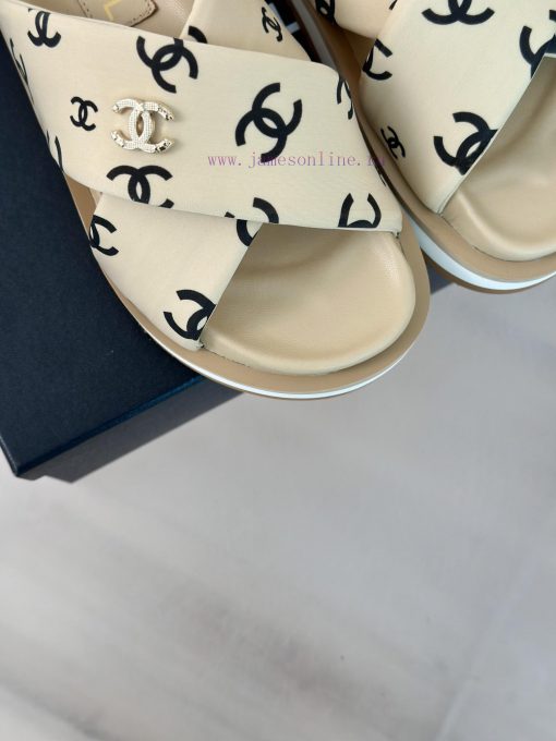 Chanel Summer New Collection Of Mi'er Cross Slippers 🪐Summer Slipper Master Really Can't Refuse tjiya3ov - Image 8
