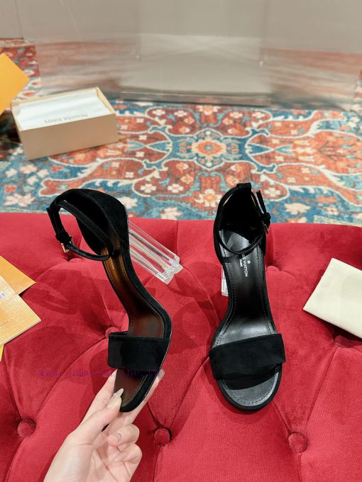 ️  LV Louis Vuitton Crystal Diamond And High-heeled Sandals Are Cute And Very Age Reducing. The nvxvufl7 - Image 4