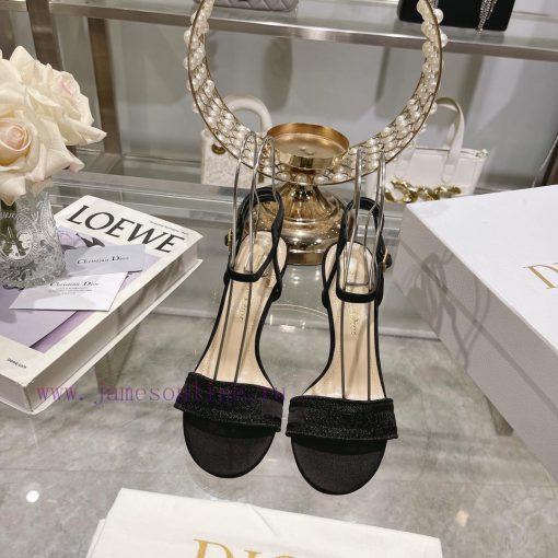 Dior 2024 New Color DWAY Early Spring New One Word Sandals With Three Dimensional Embroidered L l3jljxnd