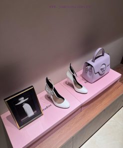 The MostALAIA24 Spring/Summer New Round Headed Straw High Heels Thanks ToHe Has A Background In 6cgl1r1t