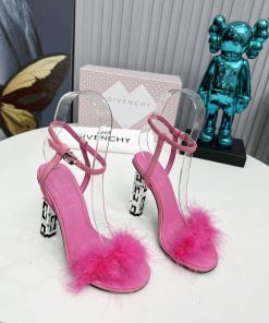 2024 SSS Launches GIVENCHY Spring/summer Collection - The Brand's Iconic Retro Elegance Continu zqtrmgtg