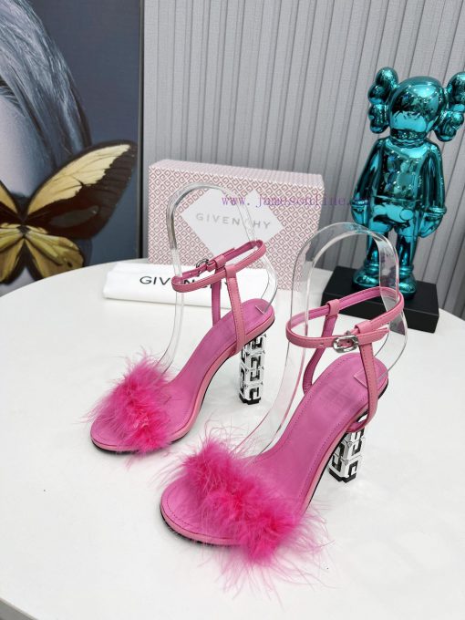 2024 SSS Launches GIVENCHY Spring/summer Collection - The Brand's Iconic Retro Elegance Continu zqtrmgtg - Image 3