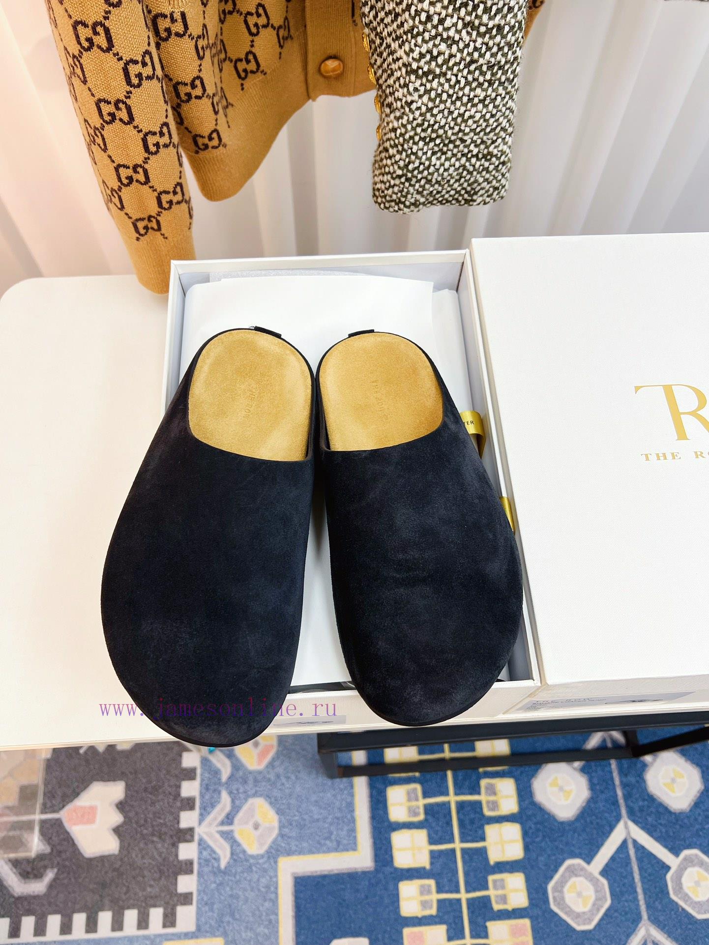 The Row 24 New Baotou Tuo Bochen TuoRetro Style Easy To Match Always Looking Good. Minimalist S 2wrkbu2l - Image 4